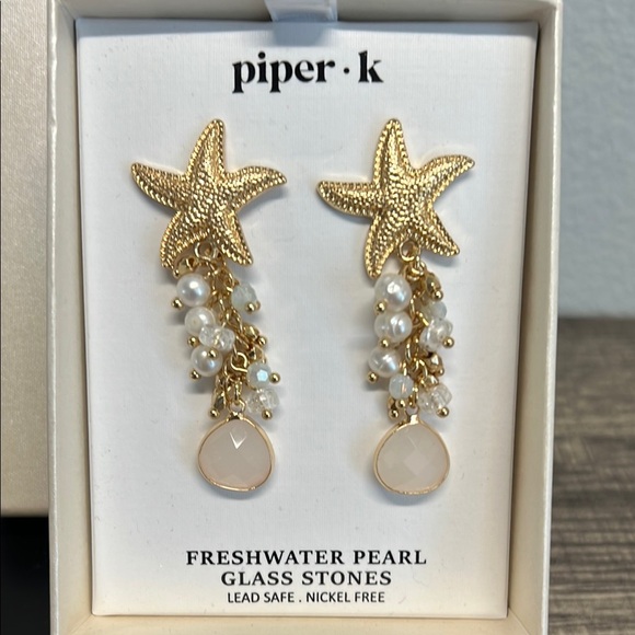 Piper K | Starfish Earrings with Freshwater Pearls - Picture 1 of 7